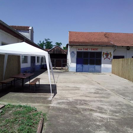 Guest House Cane Smestaj Bela Crkva  Exterior photo